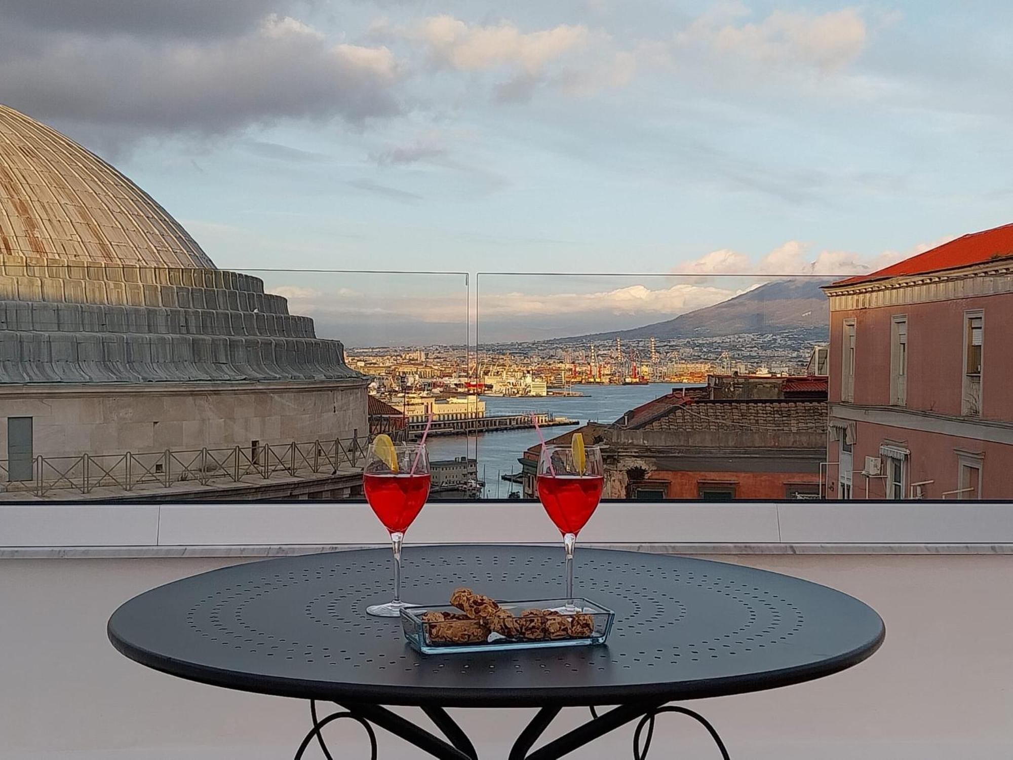 Lucullo'S Rooftop Naples Exterior photo