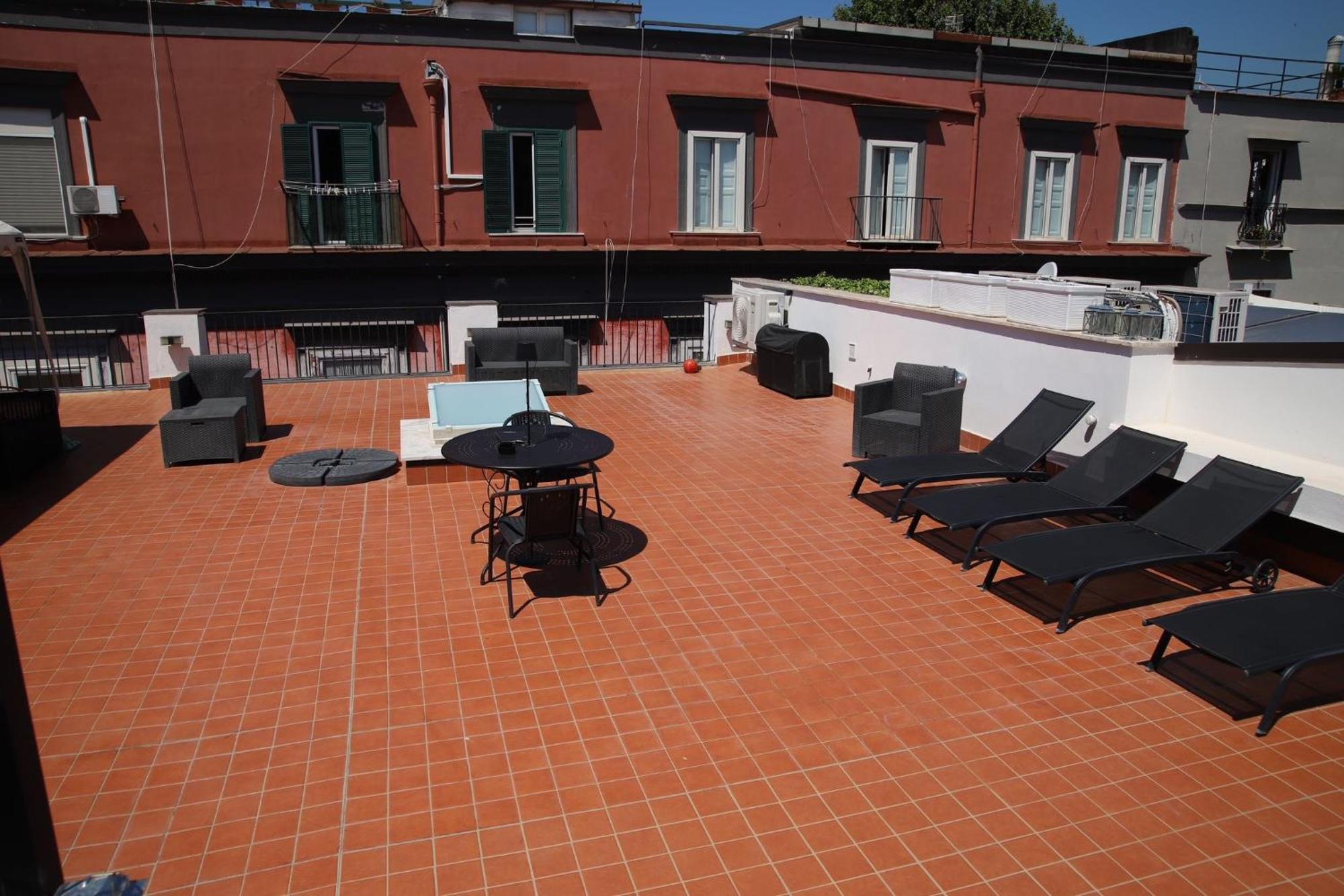 Lucullo'S Rooftop Naples Exterior photo